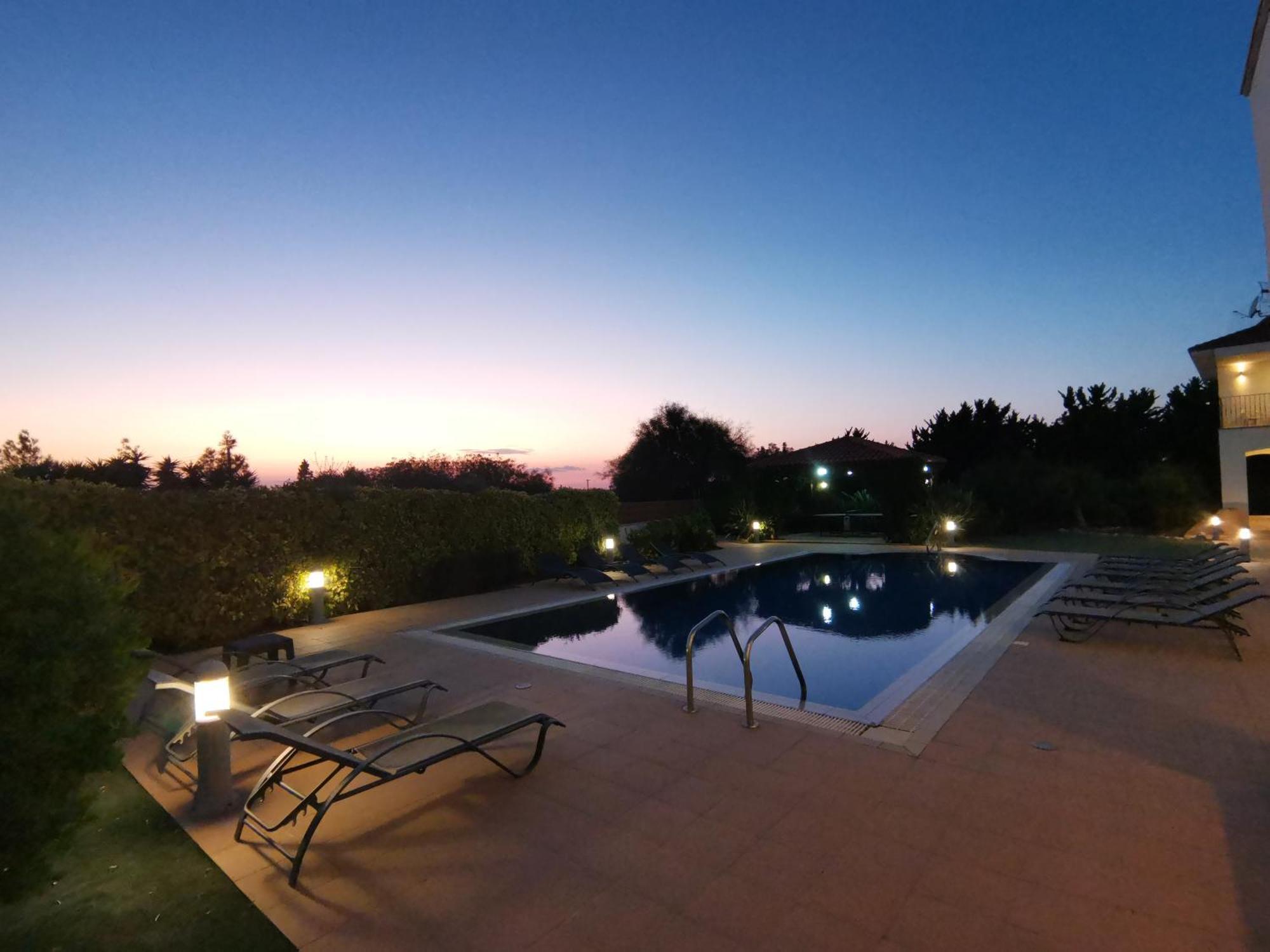 Orchard Blossom Private Villa With Pool Phrenaros Dış mekan fotoğraf