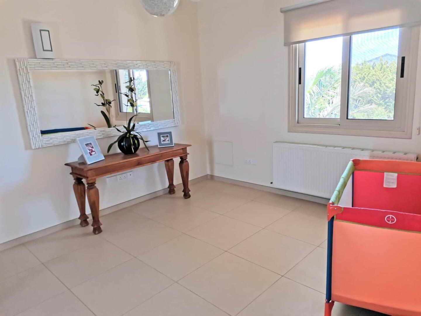 Orchard Blossom Private Villa With Pool Phrenaros Dış mekan fotoğraf