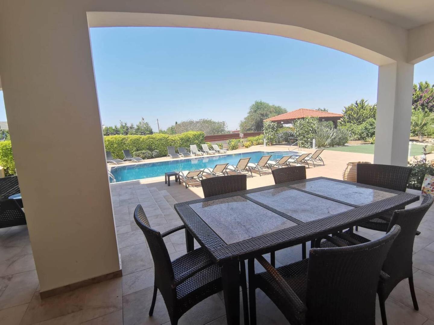 Orchard Blossom Private Villa With Pool Phrenaros Dış mekan fotoğraf
